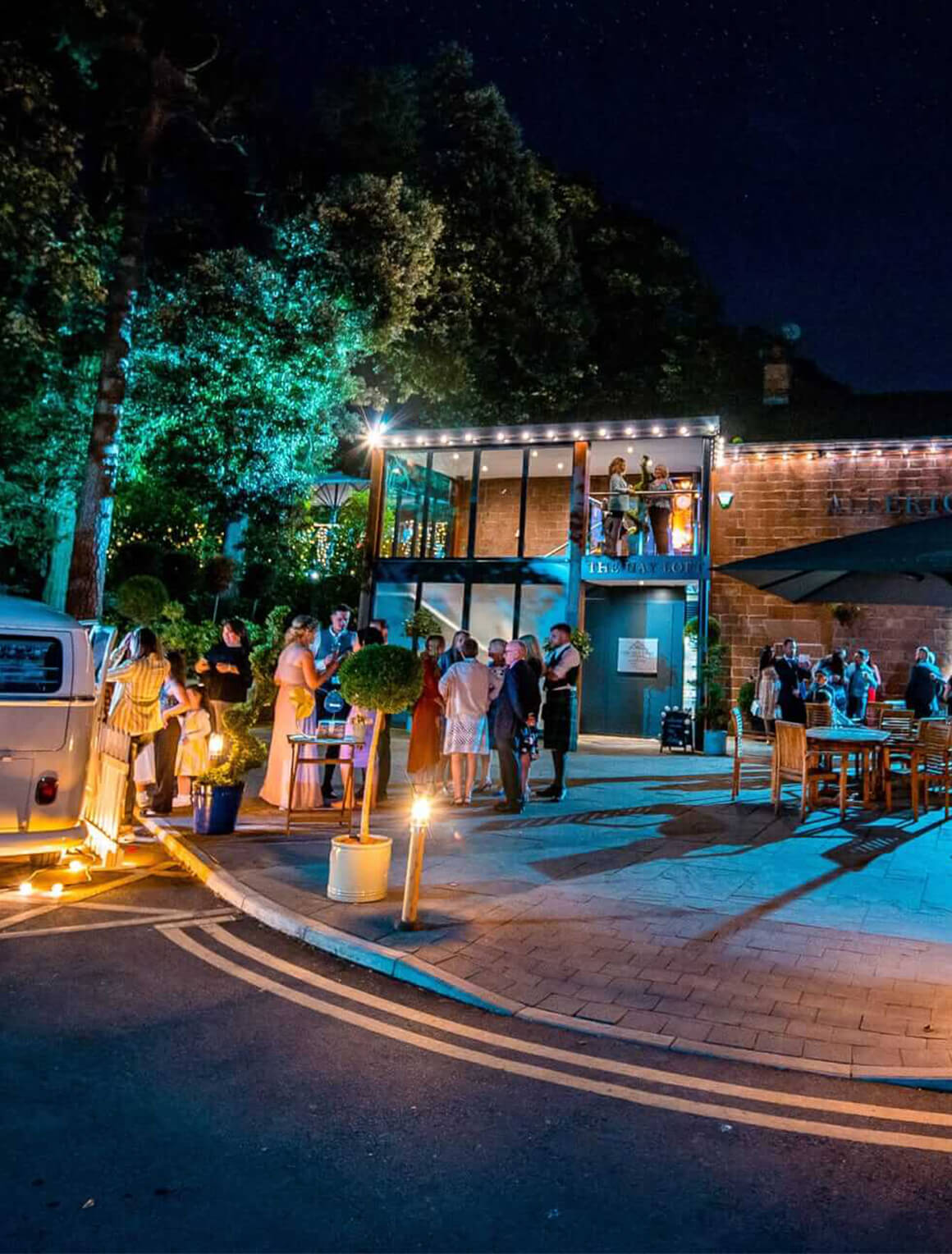 A Twilight Wedding at Allerton Manor